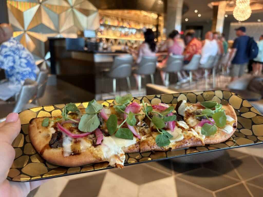 Funghi Flatbread from Geo-82
