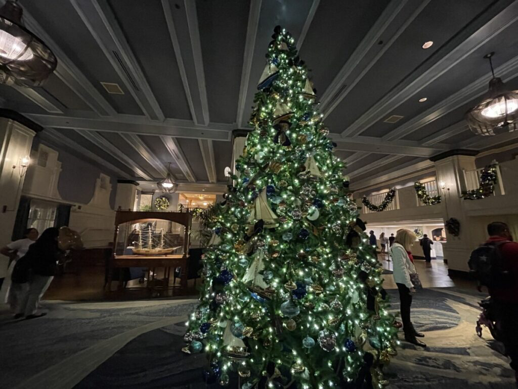 Holiday hopping around the Disney resorts to Yacht Club Christmas decorations