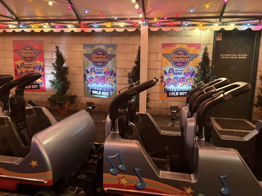 Exit for Rock 'n' Roller Coaster starring the Muppets