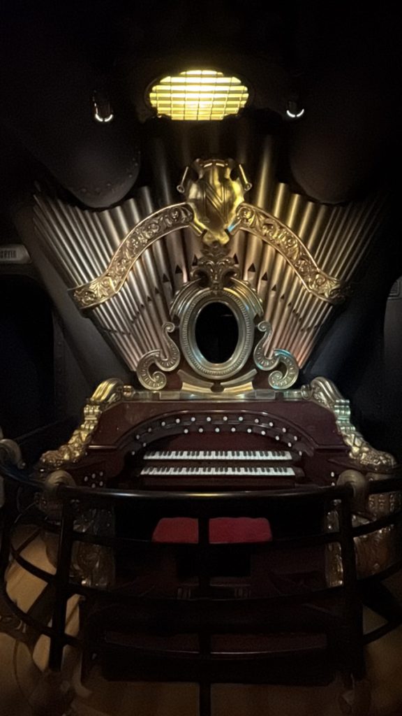 Organ inside the Nautilus walkthrough