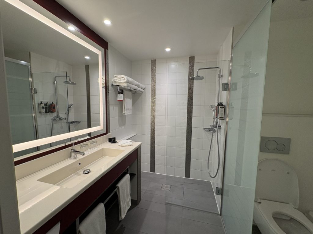 Beautiful bathroom at Hotel New York