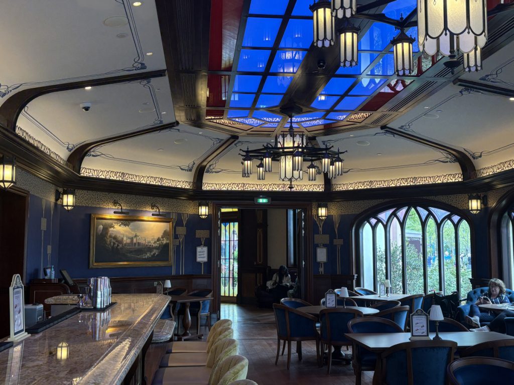 Regal View Lounge Disney Adventure World